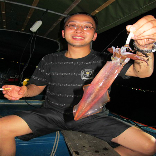 夜釣魷魚吹筒